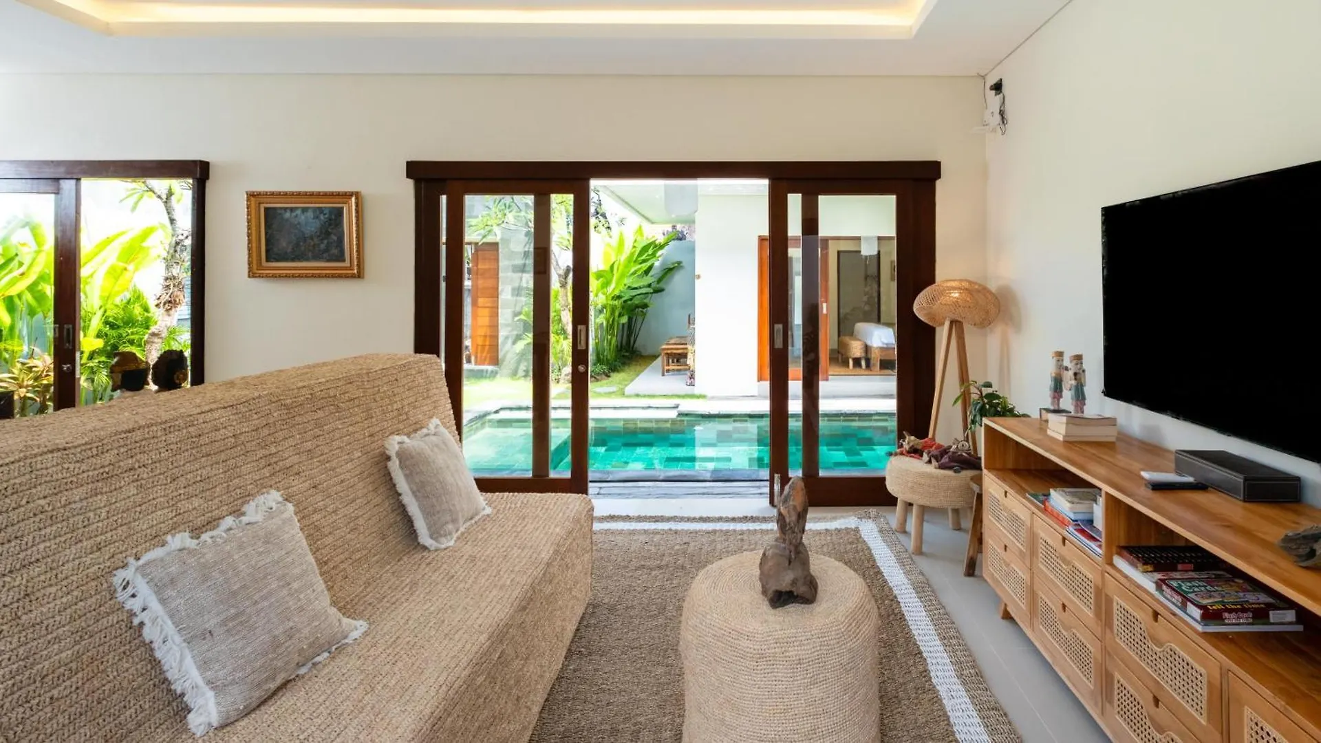 Villa Lange 2 By Villa Finder Seminyak   Seminyak (Bali)
