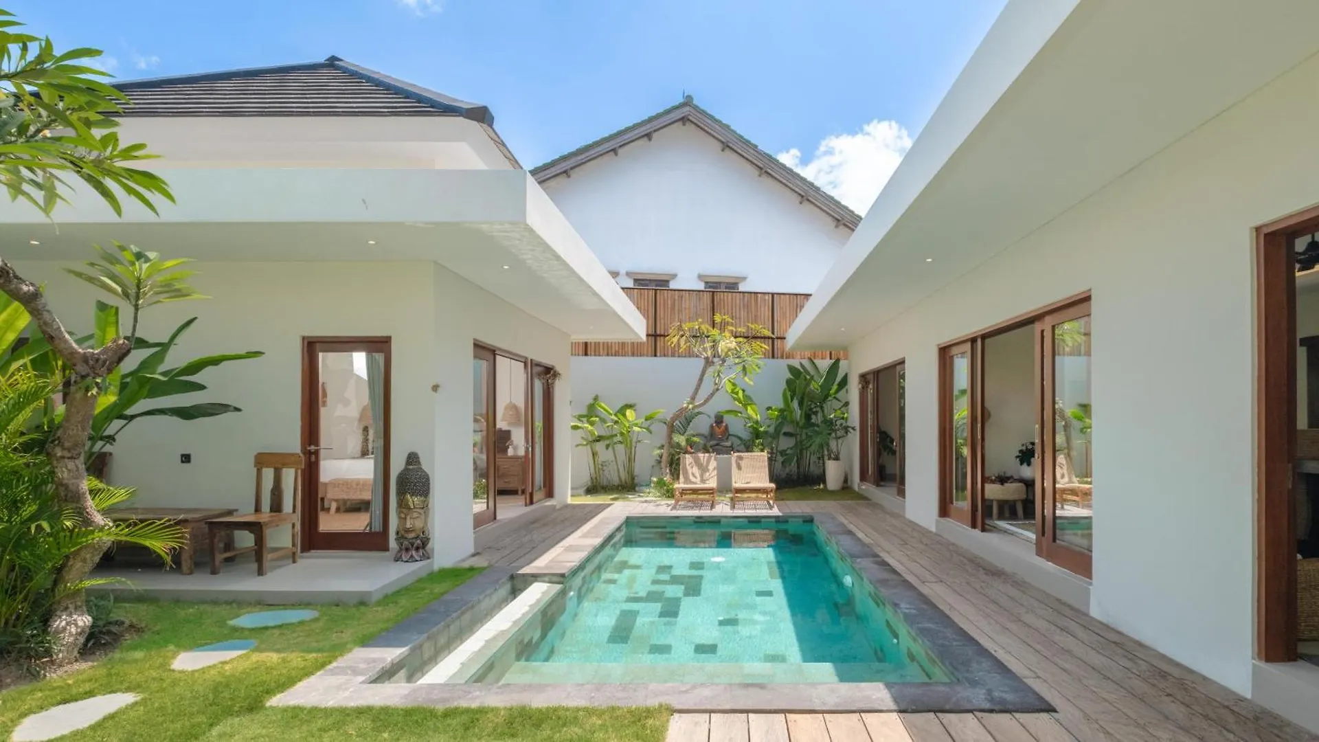 Villa Lange 2 By Villa Finder Seminyak